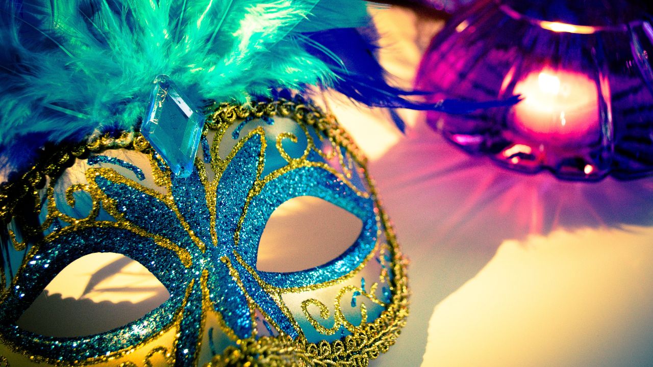 Carnevale 2024: le tradizioni di una festa antica ed universale