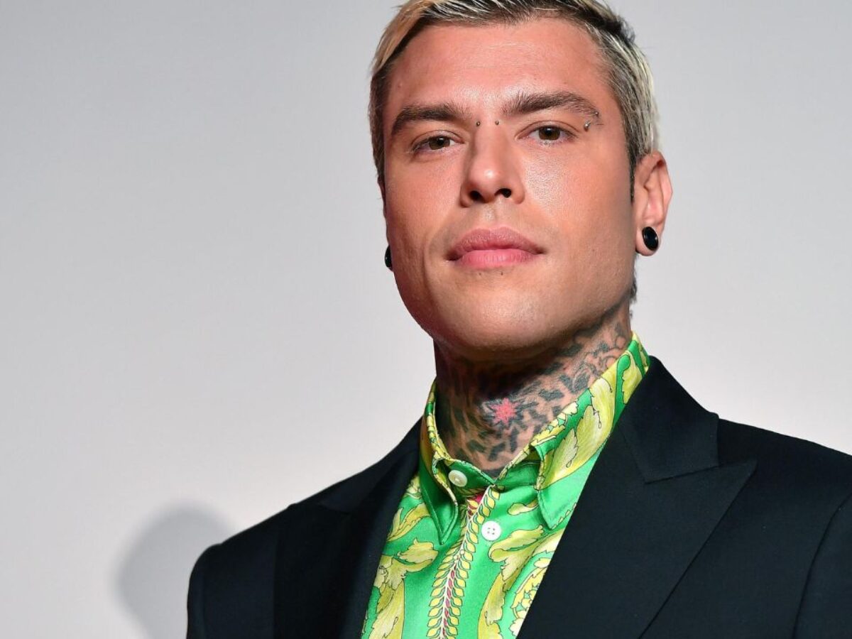 Fedez a Londra: perché il rapper ha tradito Chiara Ferragni