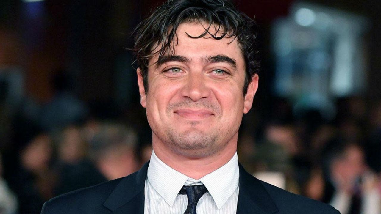 Riccardo Scamarcio si sposa: chi porta all’altare questa sera?