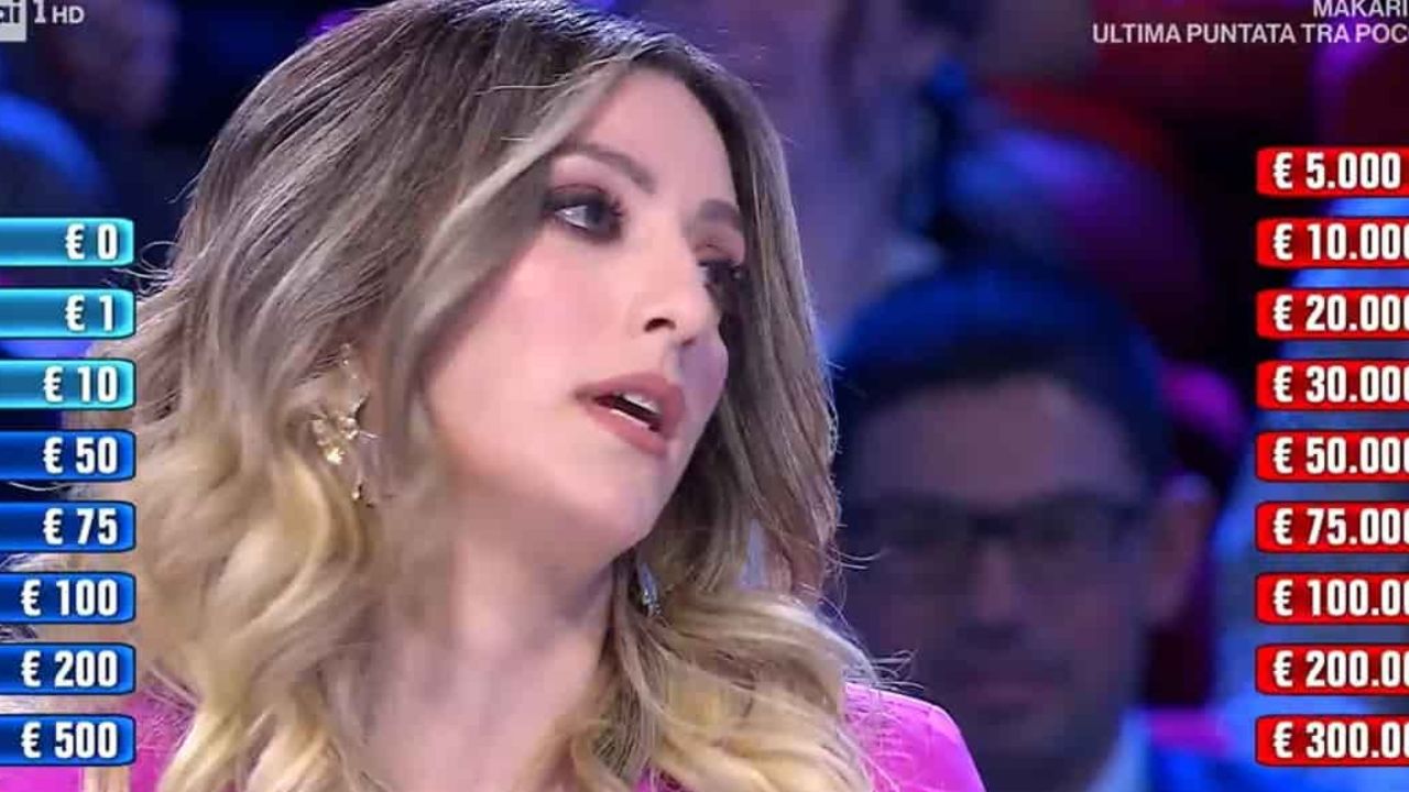 Affari Tuoi: colpo di scena per Cristina dall’Umbria. Persi i 300mila euro virano sull’offerta del Dottore